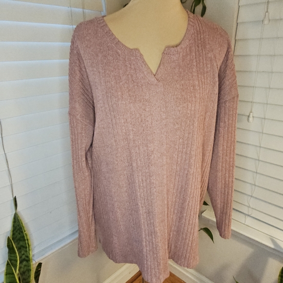 🪴 3 For $15 d&co Pink Ribbed Knit Top - Picture 1 of 5